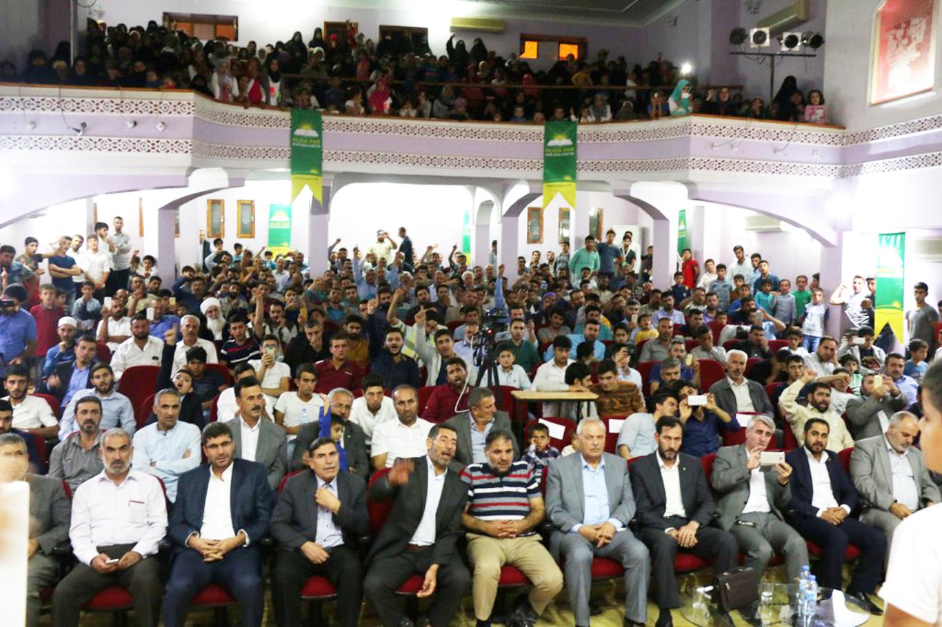 Yasin Börü ve arkadaşları Urfa’da düzenlenen programla anıldı Yasin Börü ve arkadaşları Urfa’da düzenlenen programla anıldı